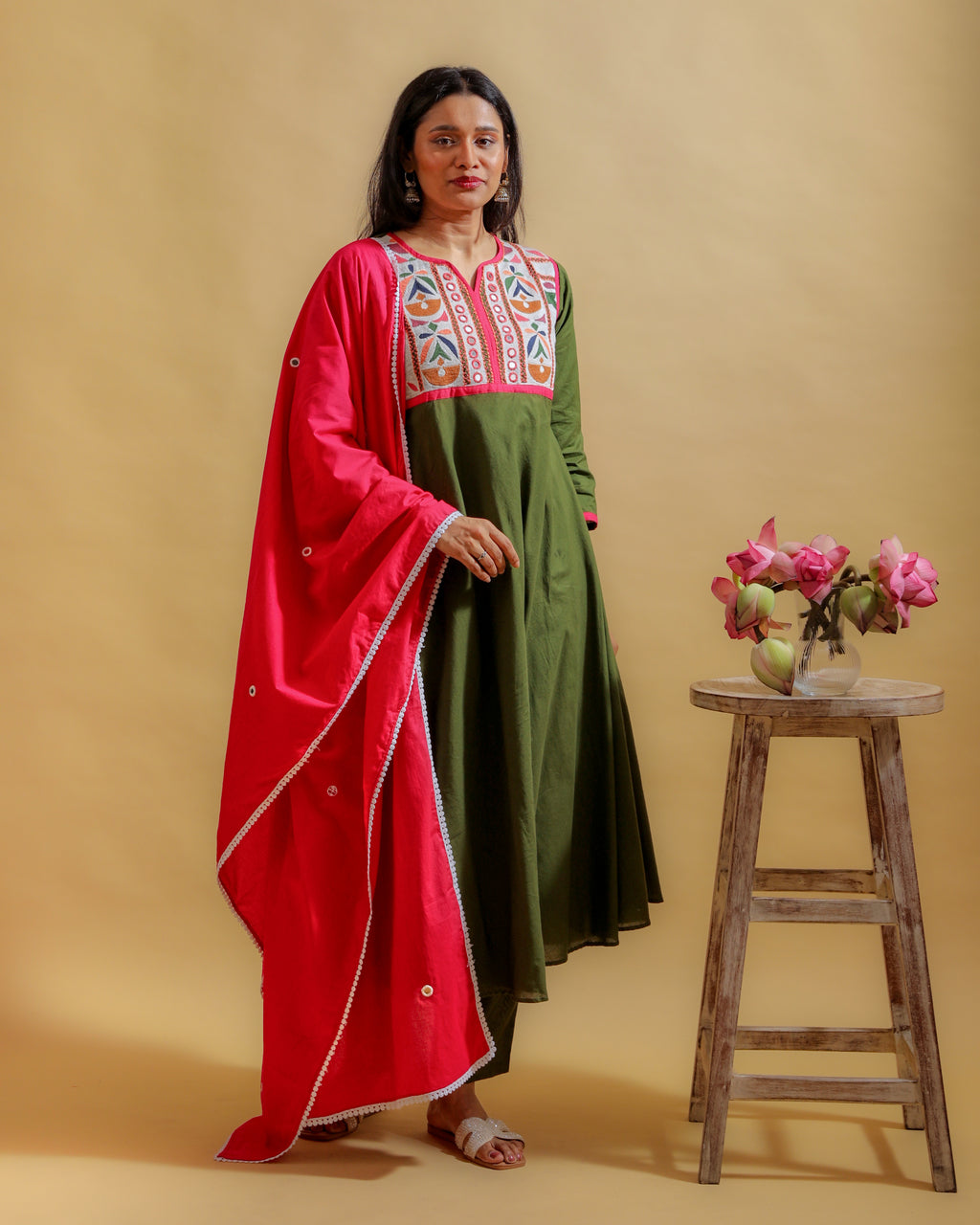 Olive Green Kurta Set with Contrast Dupatta