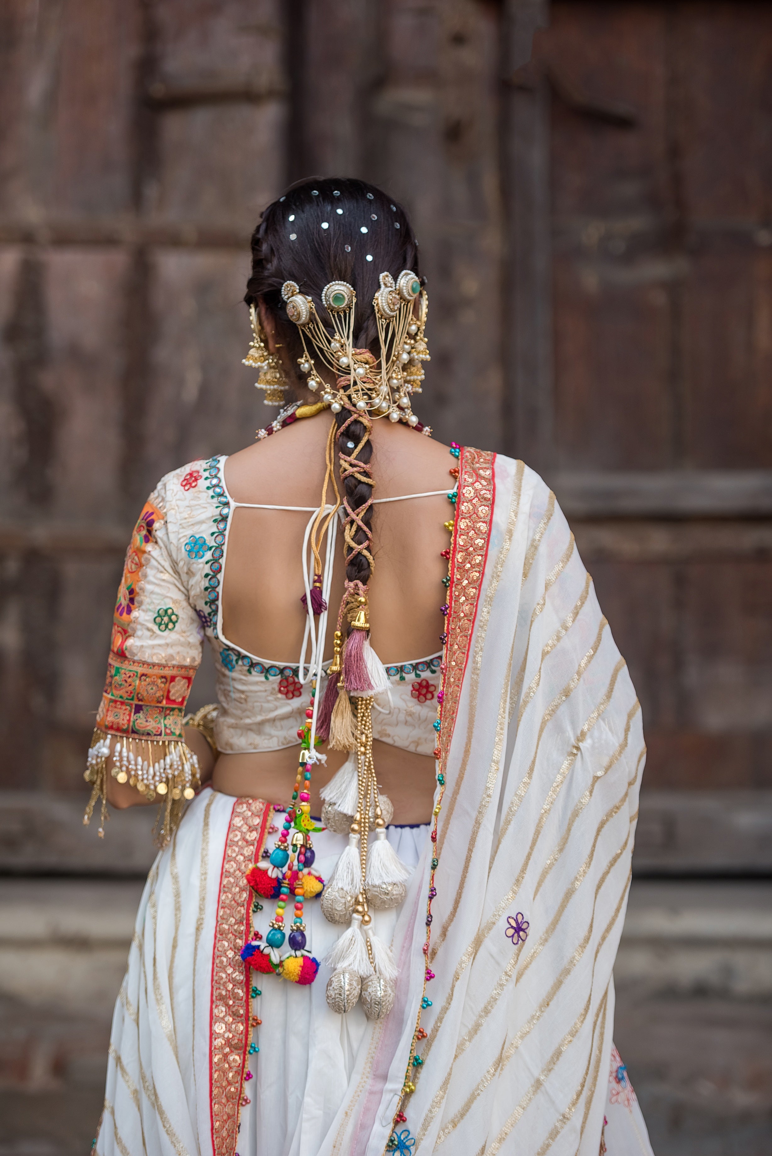 Shwet Rang Chaniya Choli Set