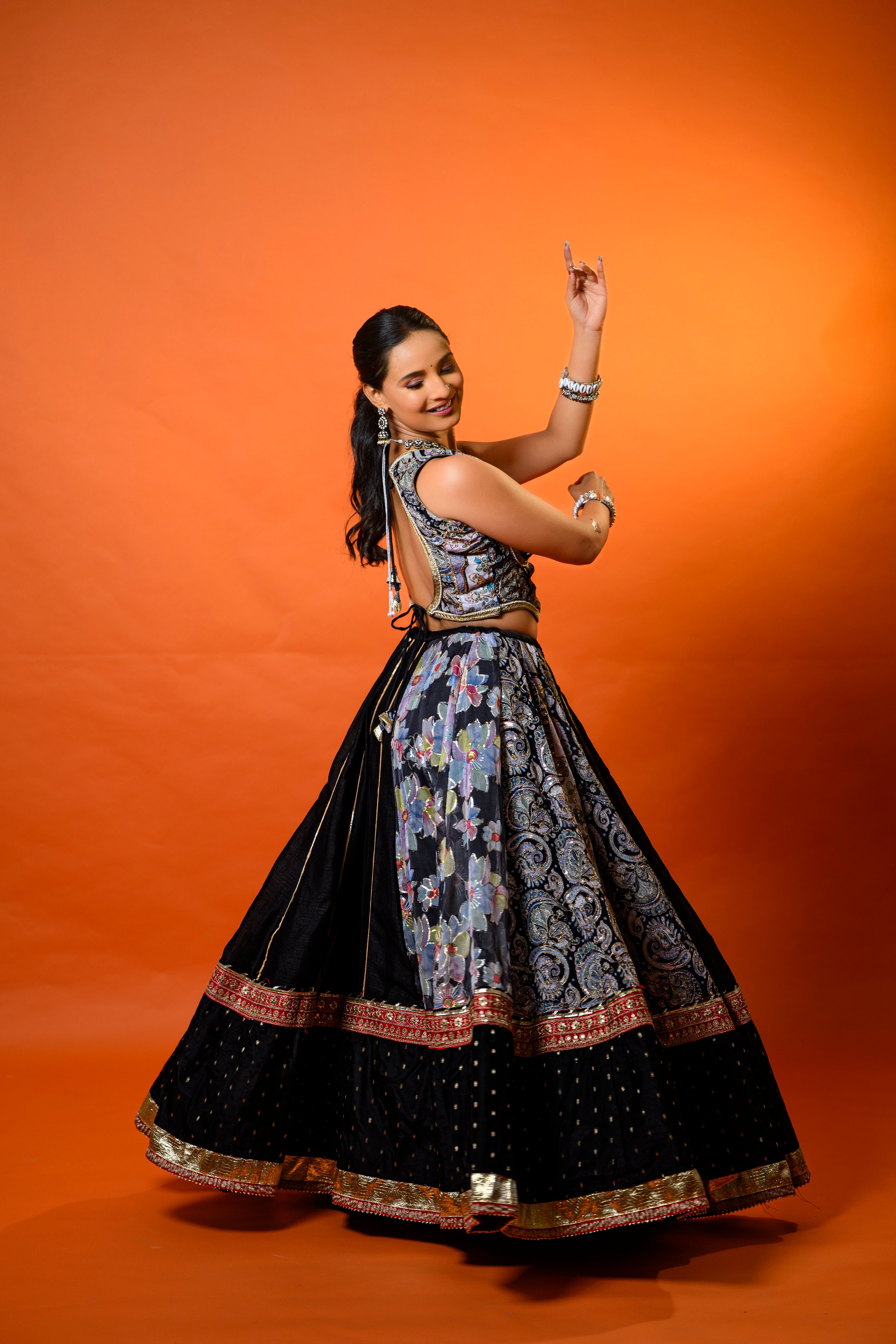 Nishaa Noir Chaniya Choli Set