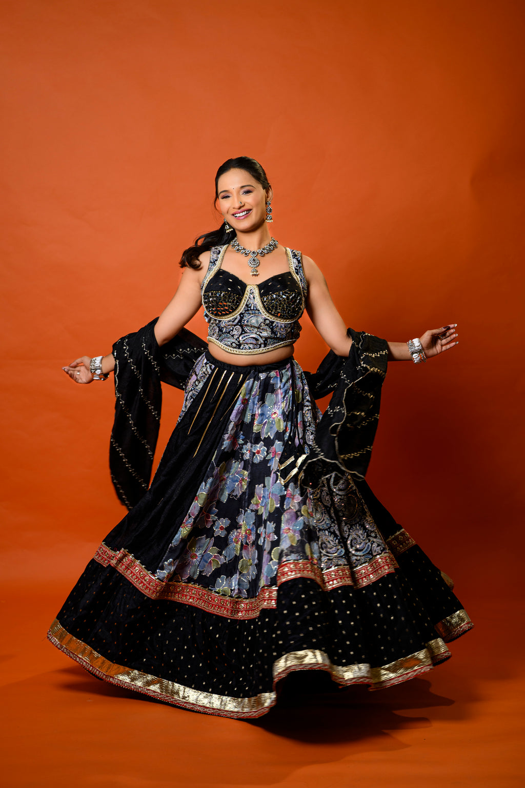 Nishaa Noir Chaniya Choli Set